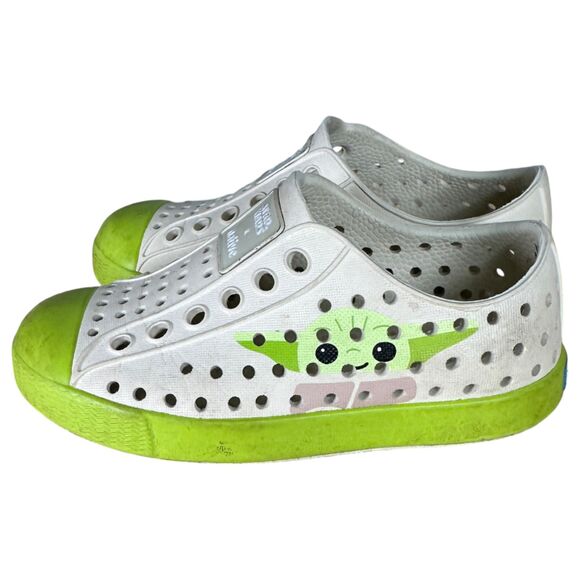 Native Star Wars Yoda Slip On Water Shoes Toddler Size 7 C7 - Picture 4 of 8